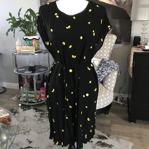 Black Dress with Yellow lemons 🍋